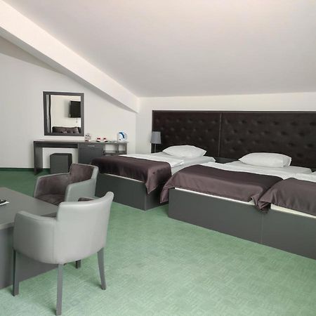 Hotel Bacchus Livno Extérieur photo